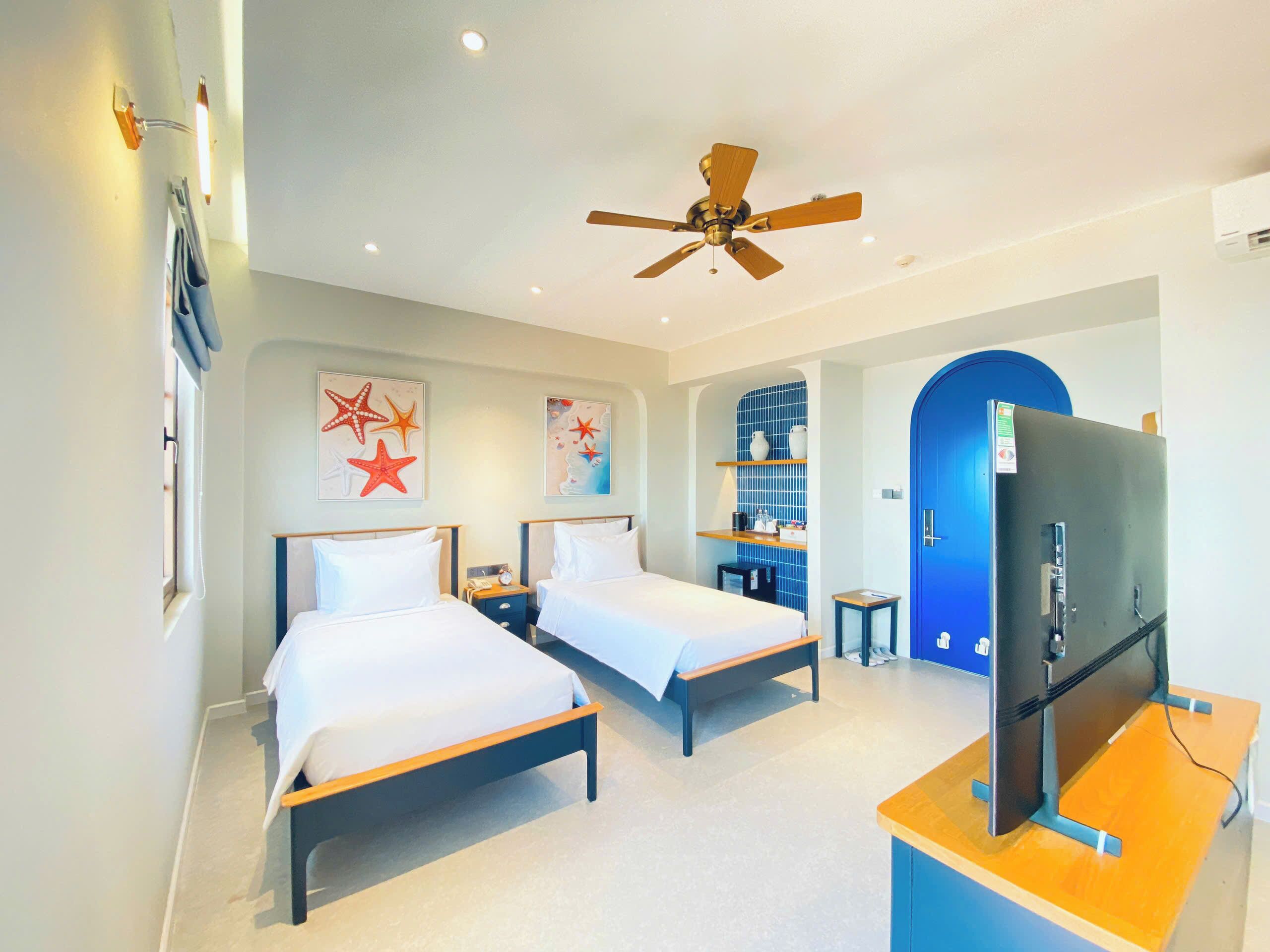 Deluxe-Zweibettzimmer, Mehrere Betten, Balkon, Strandblick