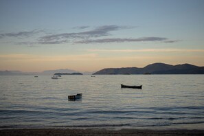 Land view from property - Casa Canoa Paraty (Paraty)