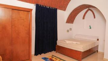 1 bedroom, iron/ironing board, Internet, bed sheets