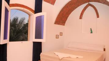 1 bedroom, iron/ironing board, Internet, bed sheets