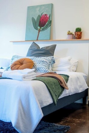 1 bedroom, iron/ironing board, travel crib, WiFi