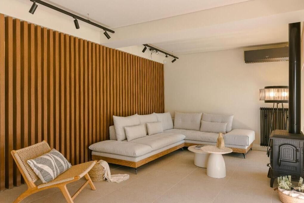 Luxury 4Bedroom Villa with Pool | 起居區 | 平面電視