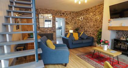 8 Watkin Street