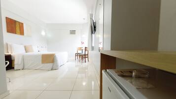 Executive Twin Room, 2 Twin Beds | In-room safe, laptop workspace, iron/ironing board, free WiFi