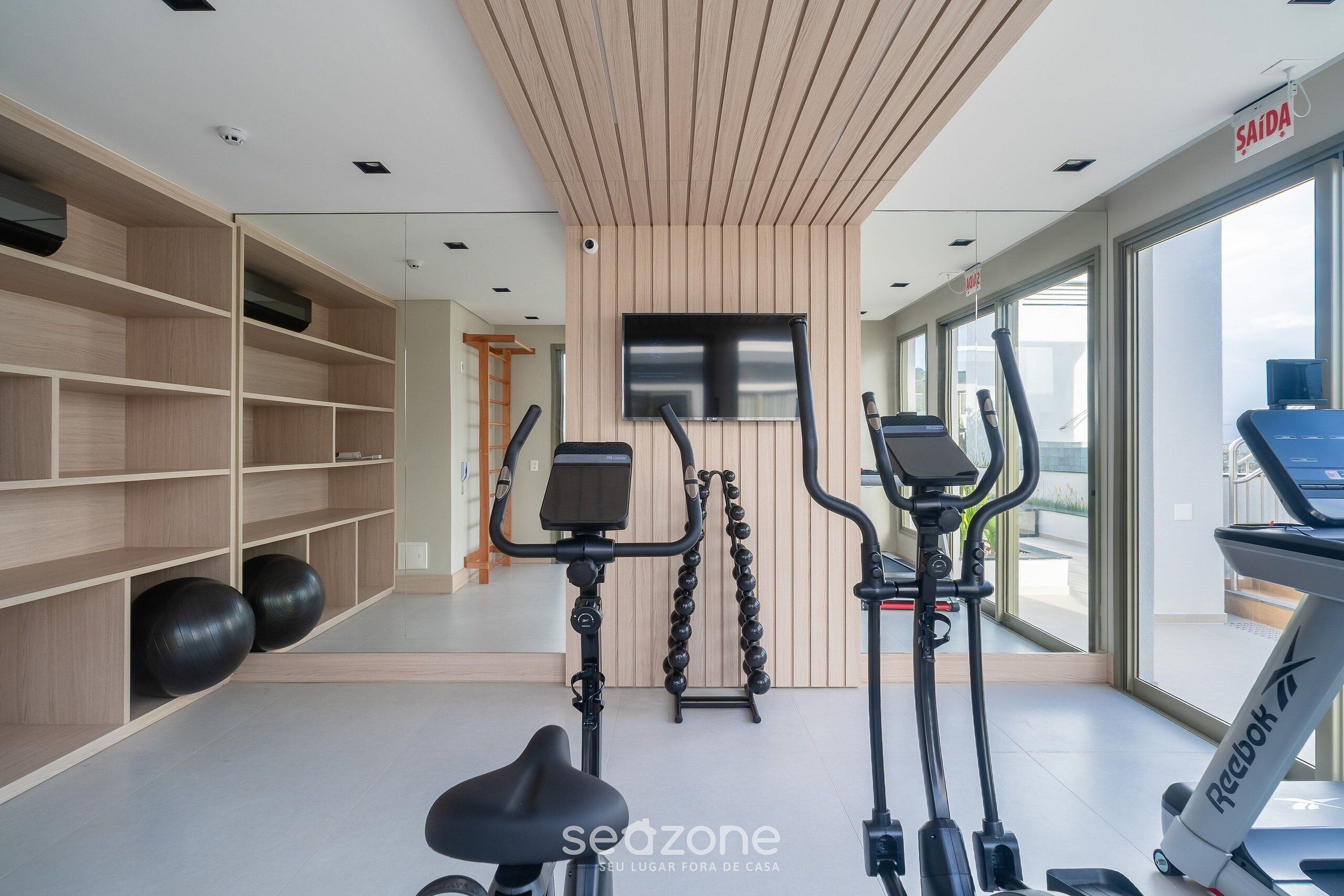 基础公寓 | 健身设施