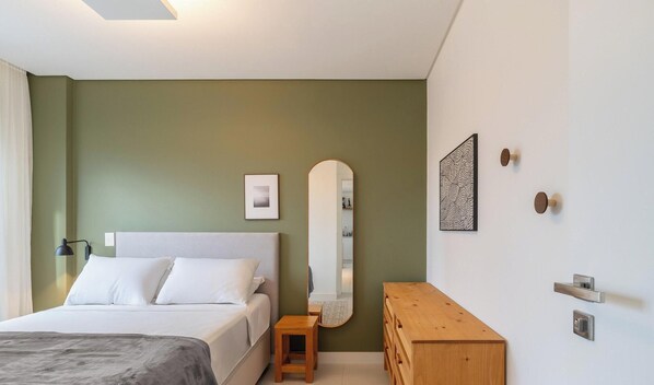 Basic Apartment