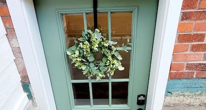 Cozy space walking distance to Downtown Nampa