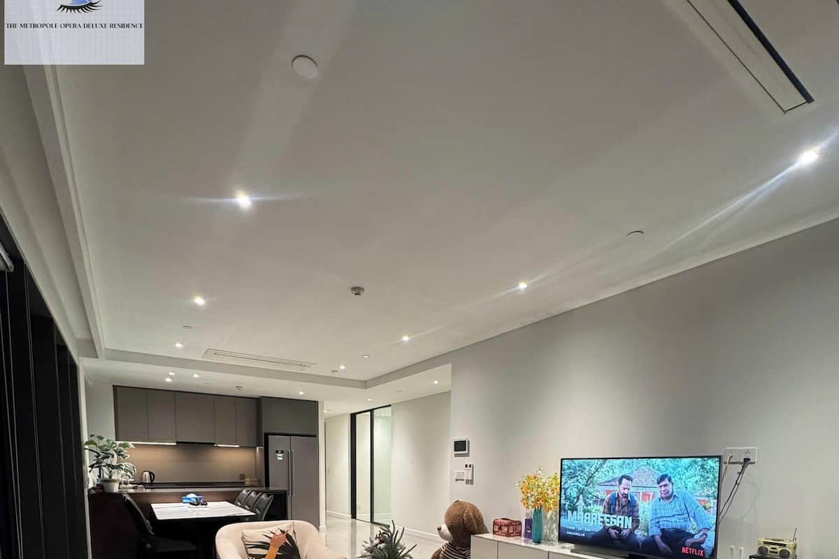 Royal Apartment, 3 Bedrooms, River View, Courtyard Area | Living area | 24-inch TV with cable channels, books, music library