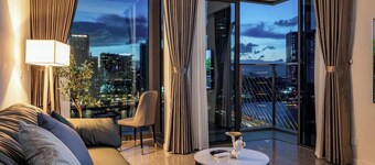 The Metropole Opera Deluxe Residence