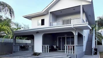 Ngoại thất