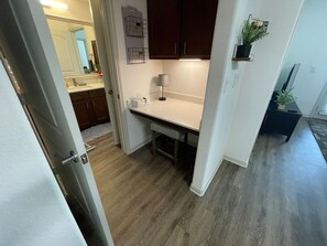 Unclassified image, 3 of 19, button