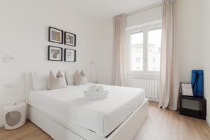 2 bedrooms, iron/ironing board
