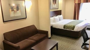 Standard Room, 1 Queen Bed, Non Smoking, Mountain View | Desk, laptop workspace, free WiFi