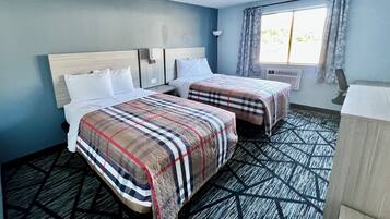 Standard Double Room, 2 Double Beds, Non Smoking, Mountain View | Desk, laptop workspace, free WiFi