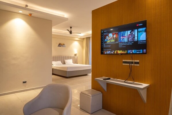 Superior Studio Suite | Free WiFi