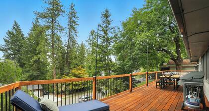 The South Perry Perch ~ 5BD Family Retreat