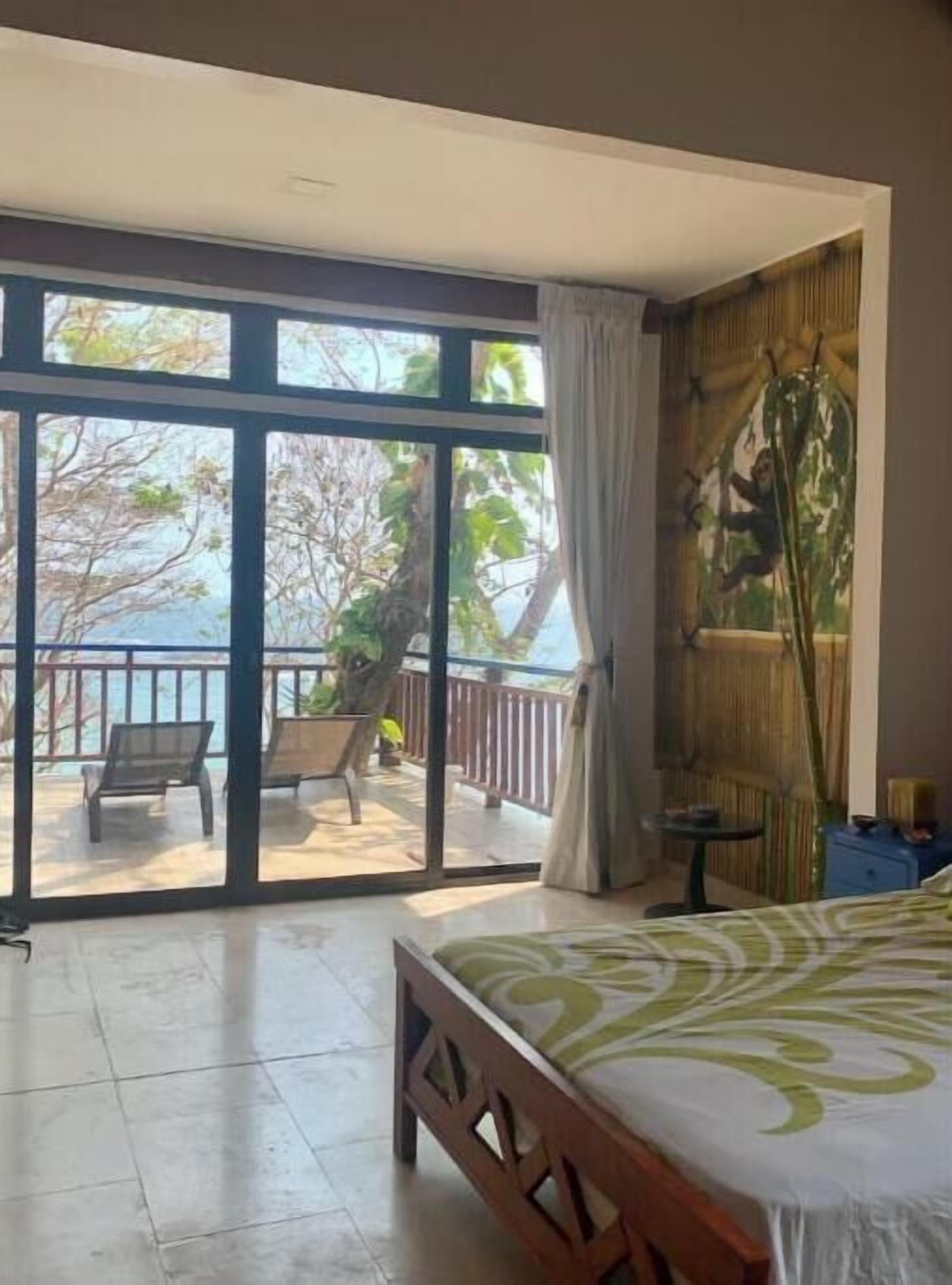 3 chambres, Wi-Fi gratuit, draps fournis