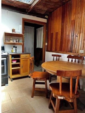 Dining - Cabin inside cloudforest “PILA” (Cerro Punta)