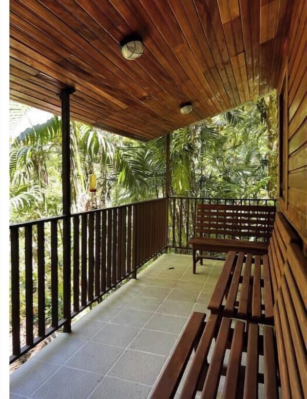 Terassi/patio