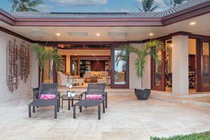 Terrace/patio - Champion Ridge 7 by Gather: Oceanview Estate w/ Pool & Hot Tub (Kamuela)