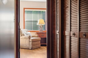 Interior - Firefly Ridge / Hot Tub / Views (Maggie Valley)