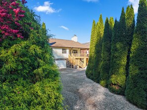 Exterior - Firefly Ridge / Hot Tub / Views (Maggie Valley)