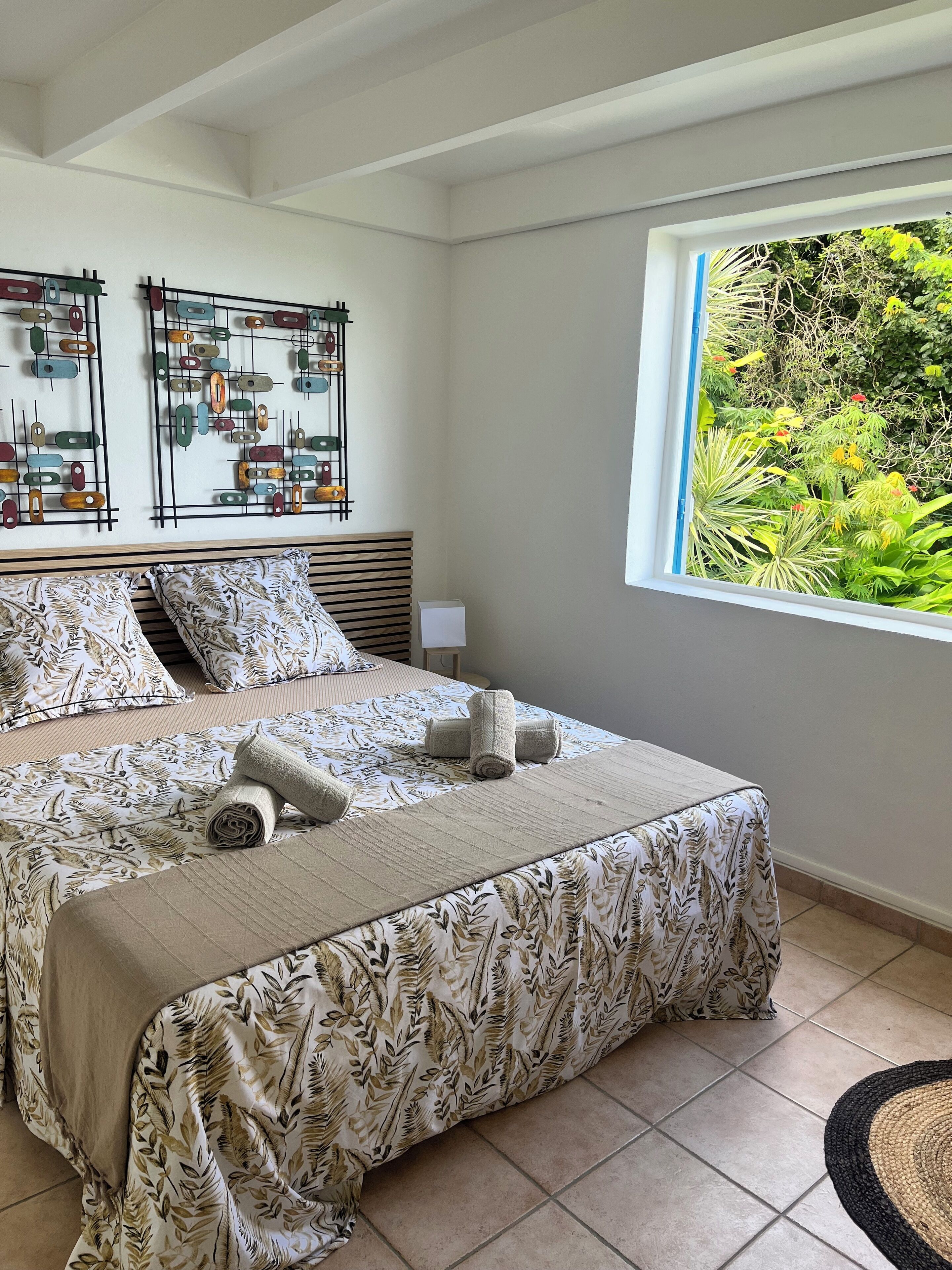 2 dormitorios, wifi gratis, ropa de cama