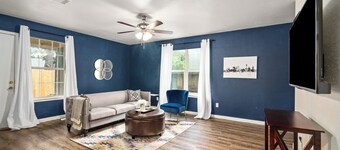 12D- Charming 3-Bedroom Apt in Cypress, In-Unit Washer&Dryer + 2 Parking Spaces