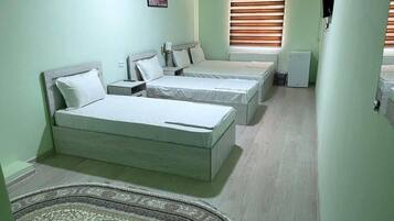 Gemeinsamer Classic-Schlafsaal, Kanalblick