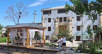 Mahdiy Hotel