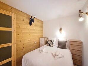 2 bedrooms, free WiFi, bed sheets