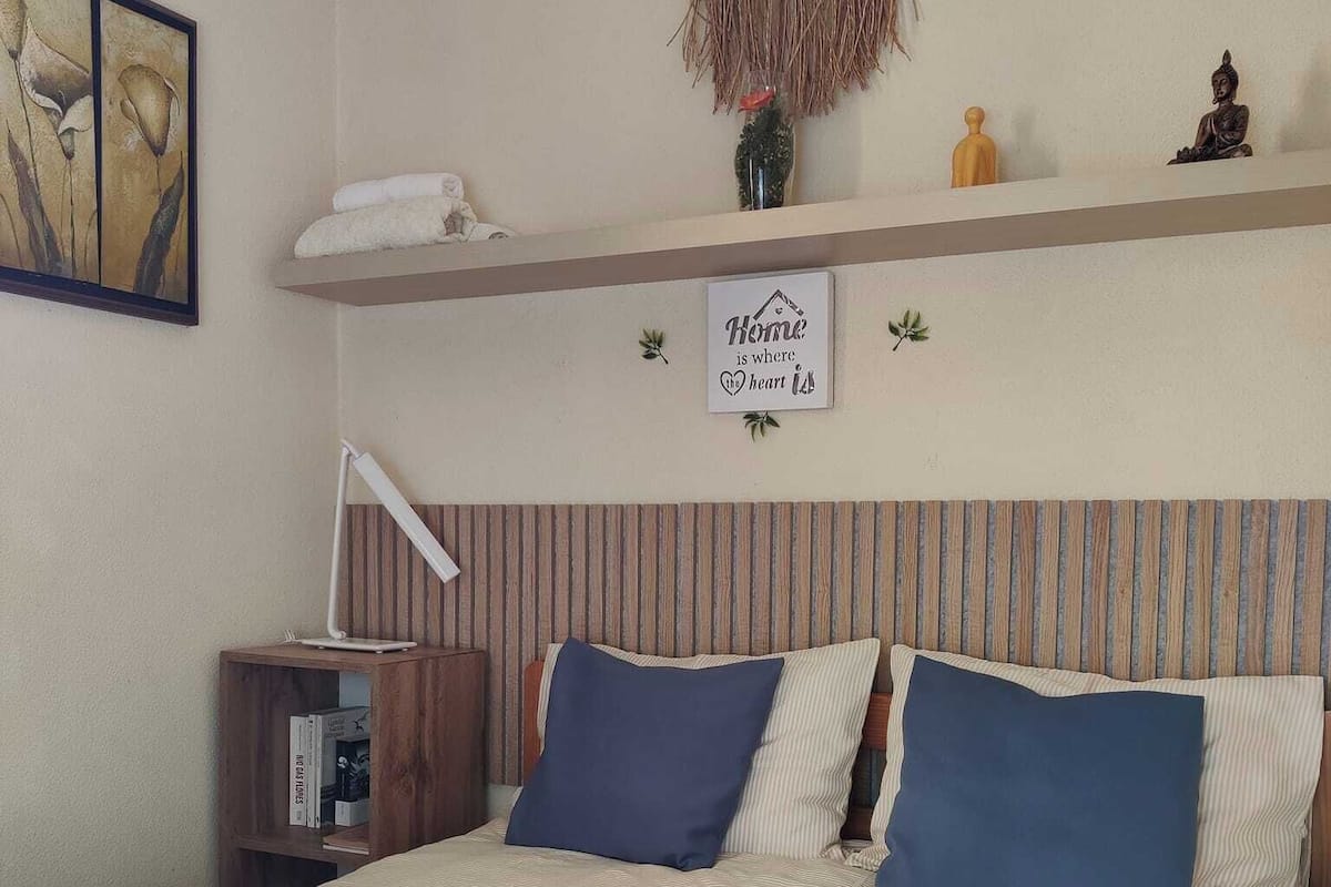 Casa, vistas al río, junto a la montaña | Minibar (con algunos artículos gratuitos), wifi gratis, ropa de cama