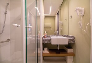 Free toiletries, towels, soap, shampoo - 360 Pamplona NR  (São Paulo)