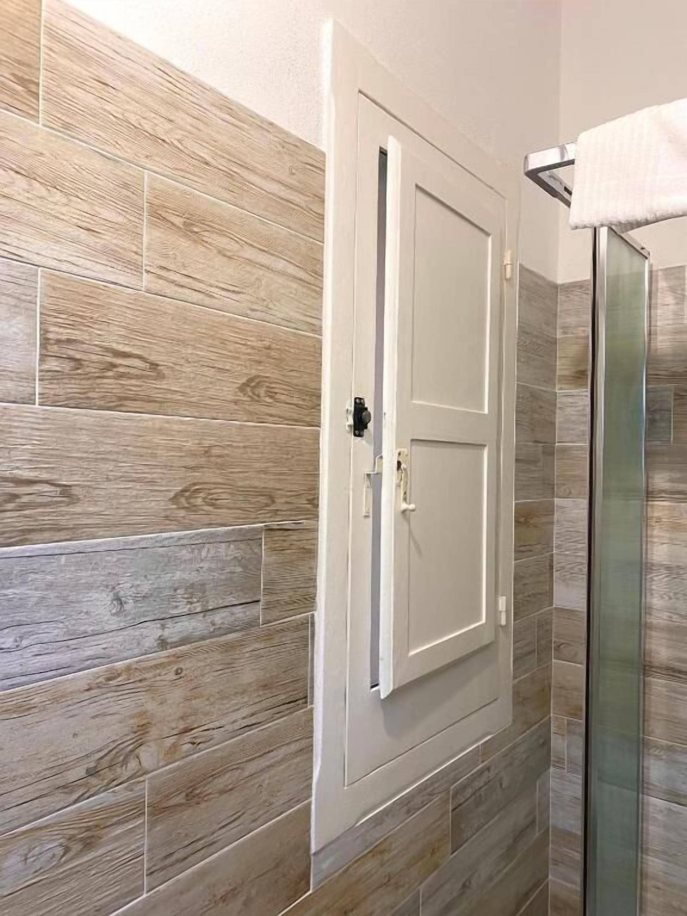 Standard-Doppelzimmer | Badezimmer