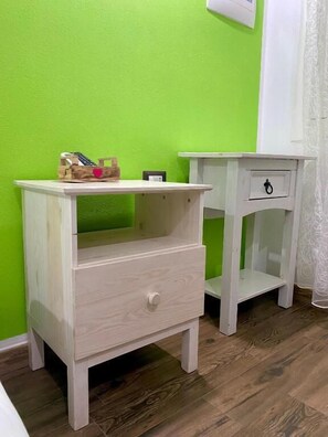 Economy Single Room | Iron/ironing board, free WiFi, wheelchair access