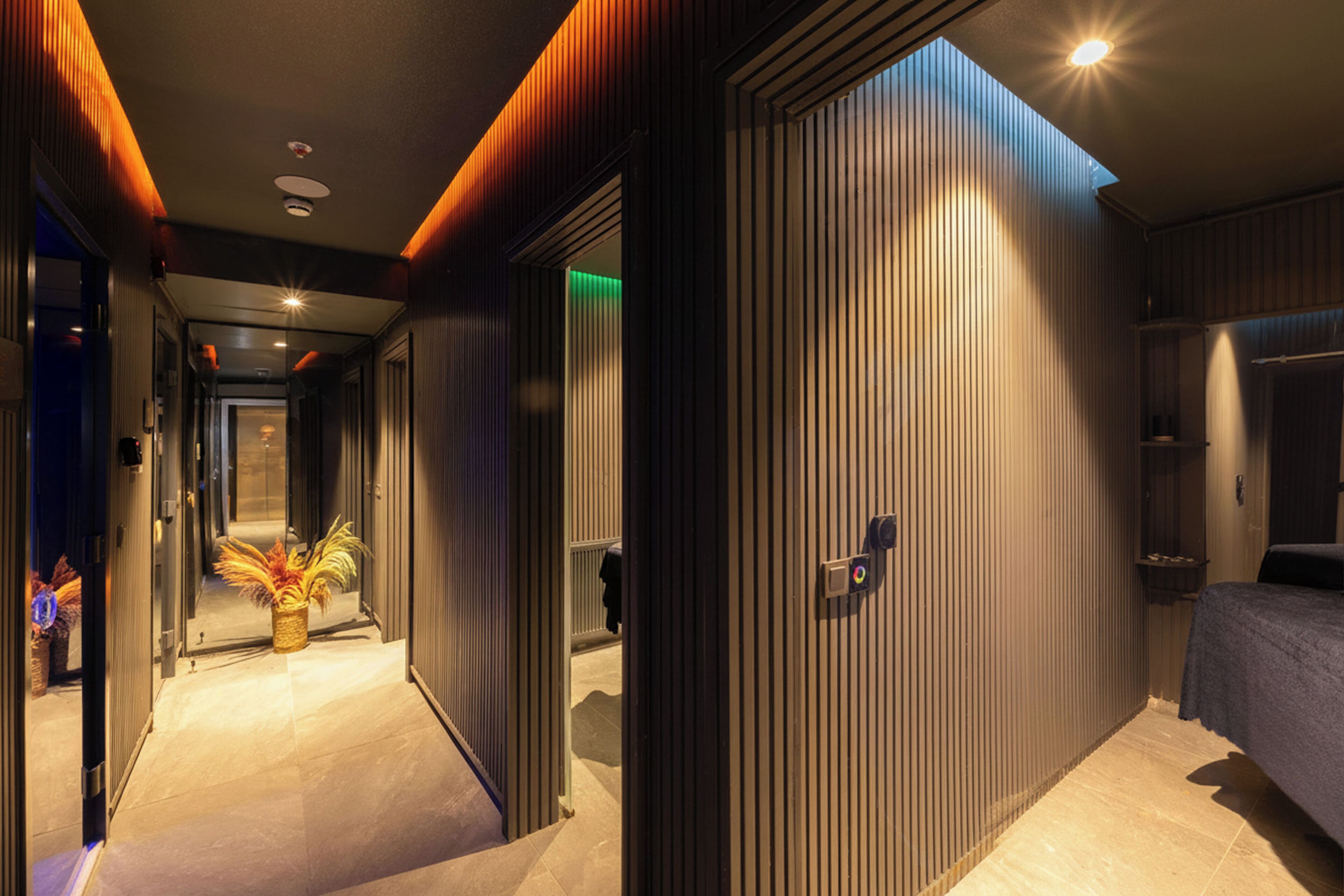 Turkish bath/hammam, body treatments, Swedish massages, Thai massages