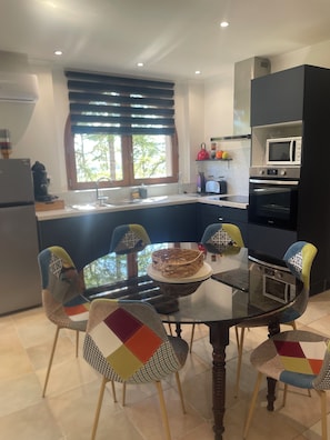 Microwave, oven, stovetop, dishwasher