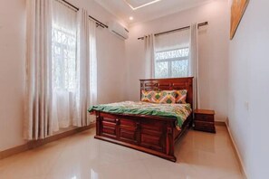 1 bedroom, internet, bed sheets