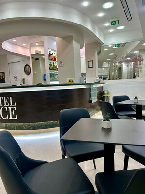 Property entrance - Hotel Pace (San Giovanni Rotondo)