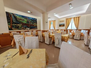 Restaurant - Hotel Pace (San Giovanni Rotondo)
