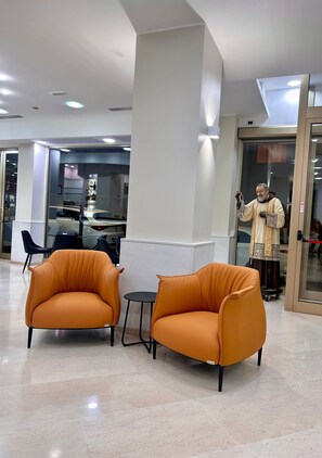 Living area - Hotel Pace (San Giovanni Rotondo)