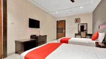 In-room safe, laptop workspace, blackout curtains, soundproofing