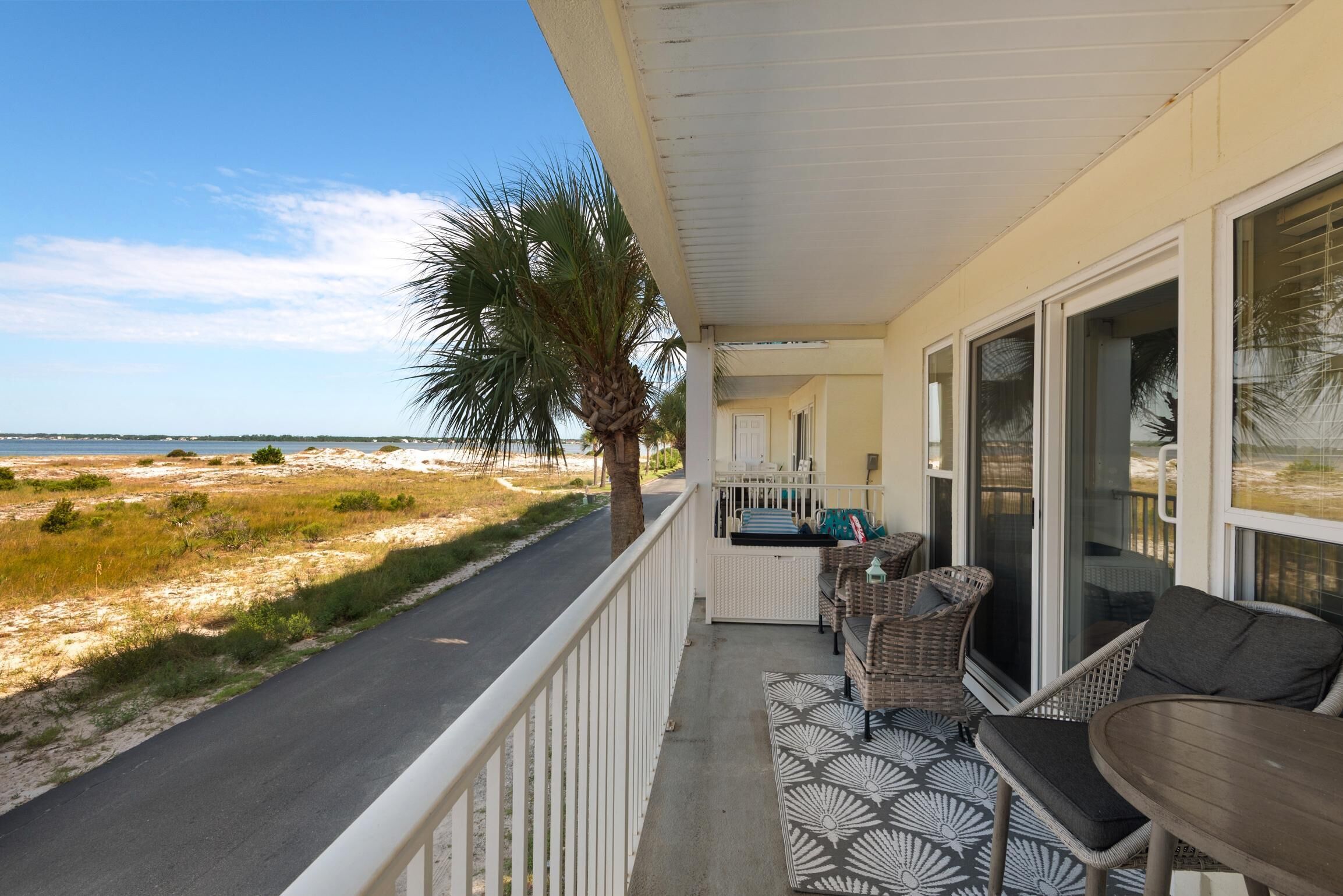 Condo, Multiple Beds (Gulf Island 314) | Property grounds