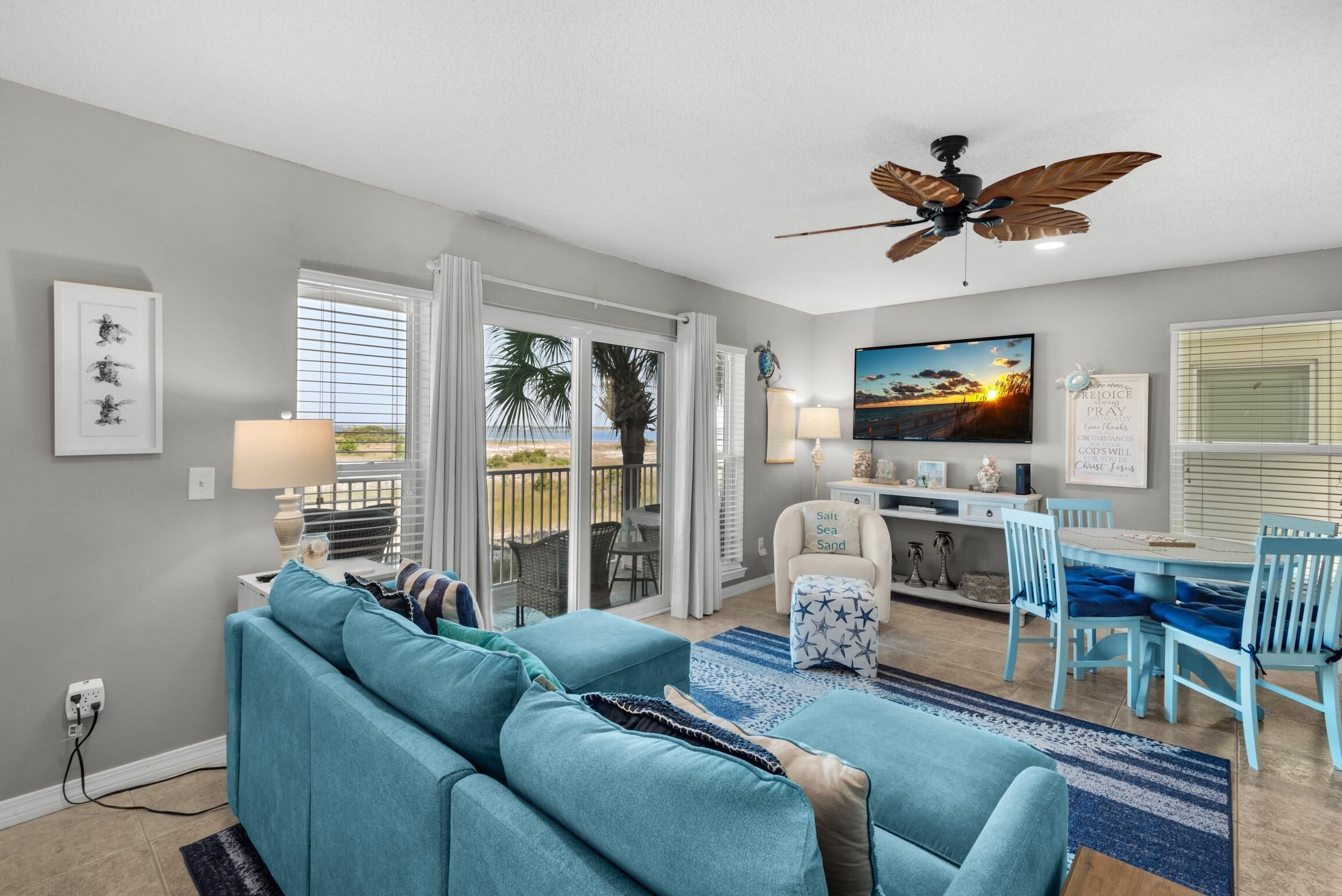 Condo, Multiple Beds (Gulf Island 314) | Living area