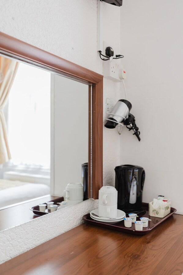 Standard Twin Room, Ensuite | Room amenity