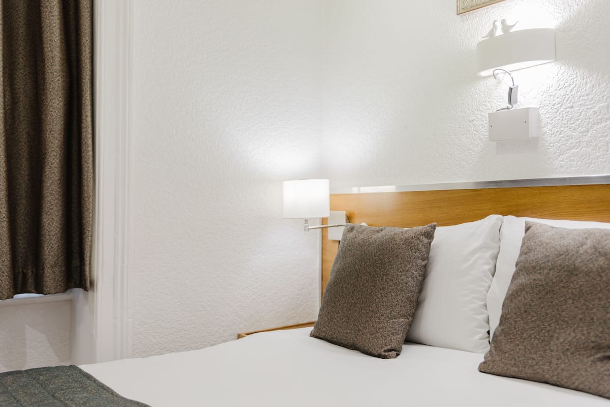 Deluxe Double Room, Ensuite