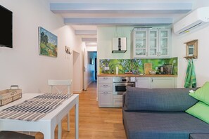 Nicht klassifiziertes Bild, 3 von 21, Schaltfläche