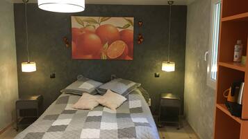 1 bedroom, WiFi, bed sheets, wheelchair access