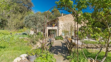 Overnatningsstedets område