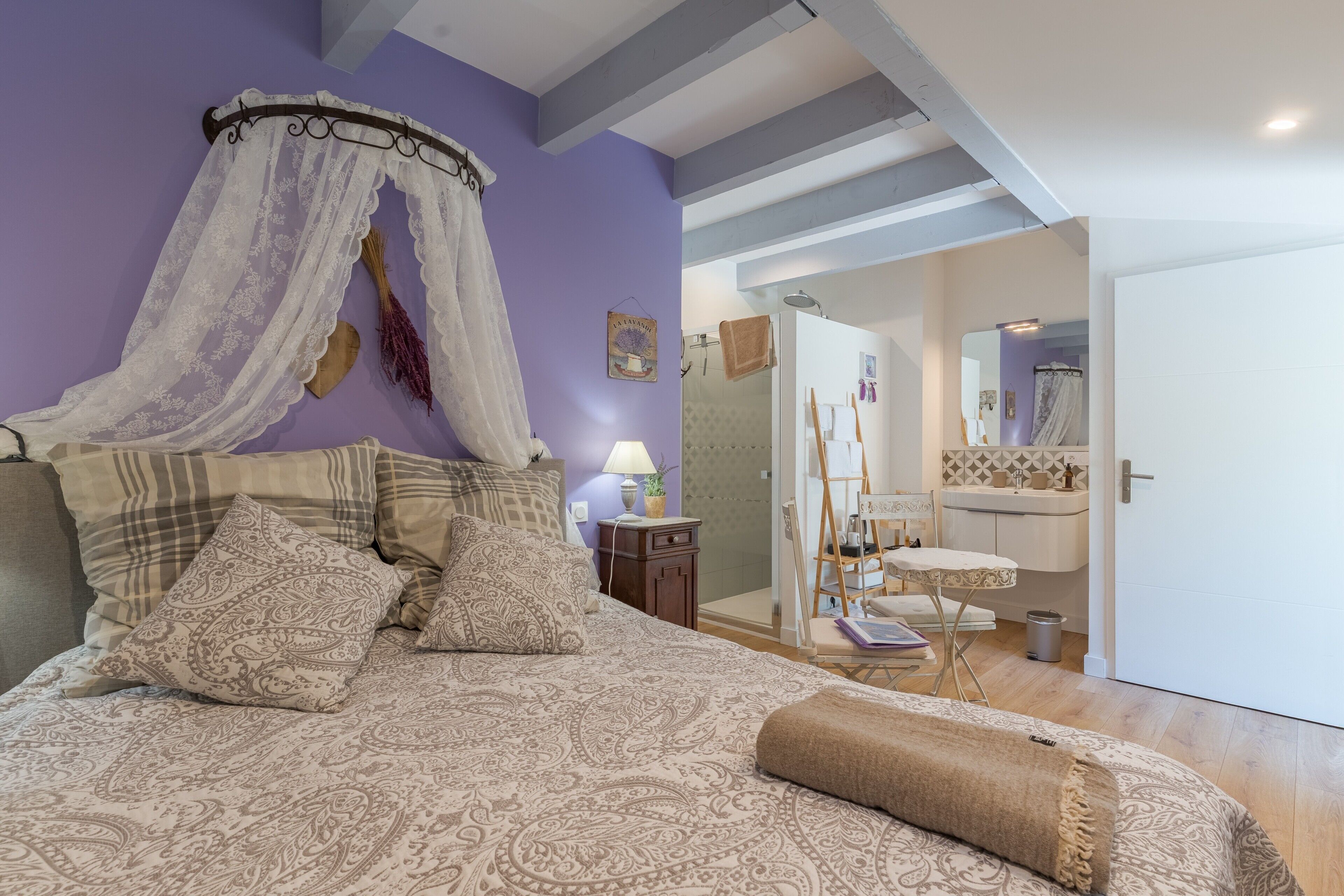 1 habitación, wifi y ropa de cama 